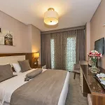 The Meretto Old 3*