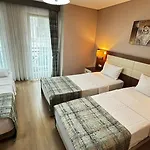 Hotel The Meretto Old