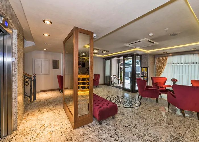 호텔 The Meretto Old 3*