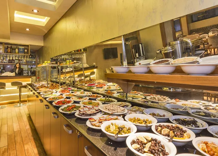 호텔 The Meretto Old 3*