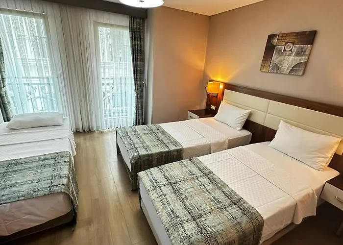 Отель The Meretto Old